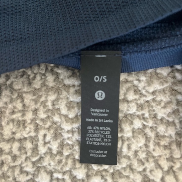 Lululemon Athletica Navy Vent Tech Headband - Picture 4 of 5